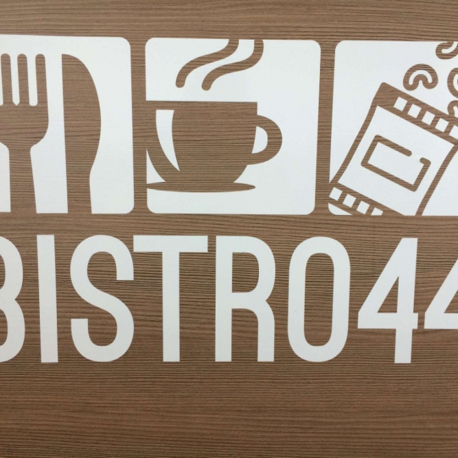 BISTRO 44